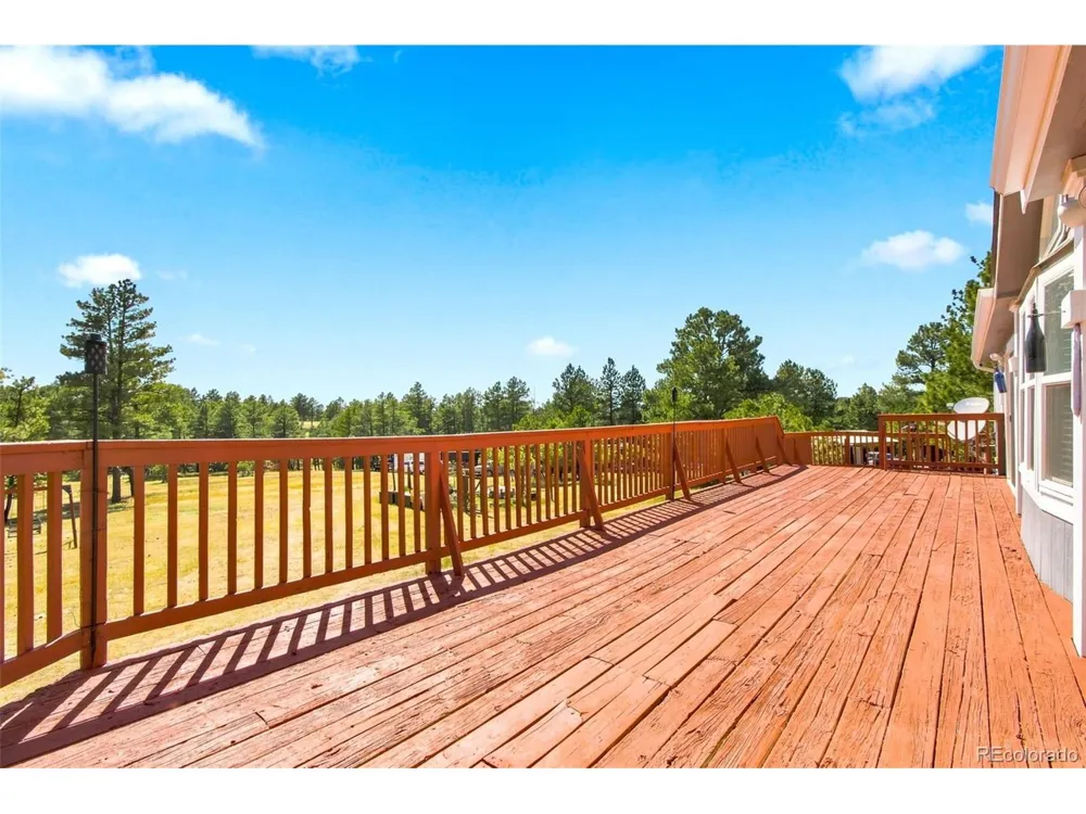 24124 Agate Trail Deer Trail, CO 80105