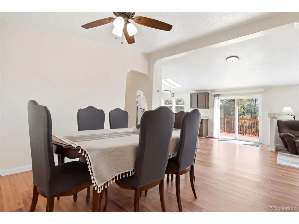 24124 Agate Trail Deer Trail, CO 80105