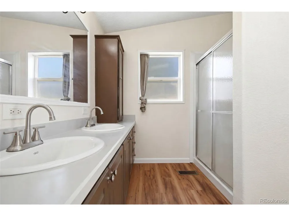 24124 Agate Trail Deer Trail, CO 80105
