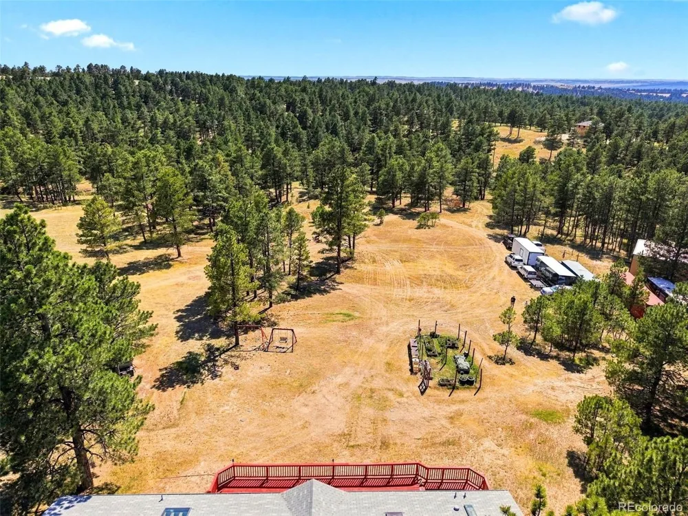 24124 Agate Trail Deer Trail, CO 80105