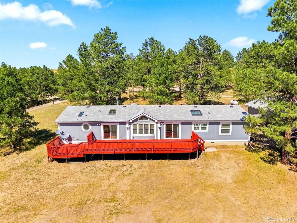 24124 Agate Trail Deer Trail, CO 80105