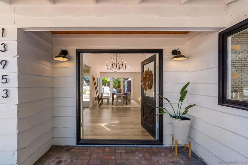 13953 Sagewood Poway, CA 92064