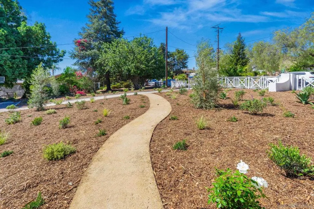 13953 Sagewood Poway, CA 92064