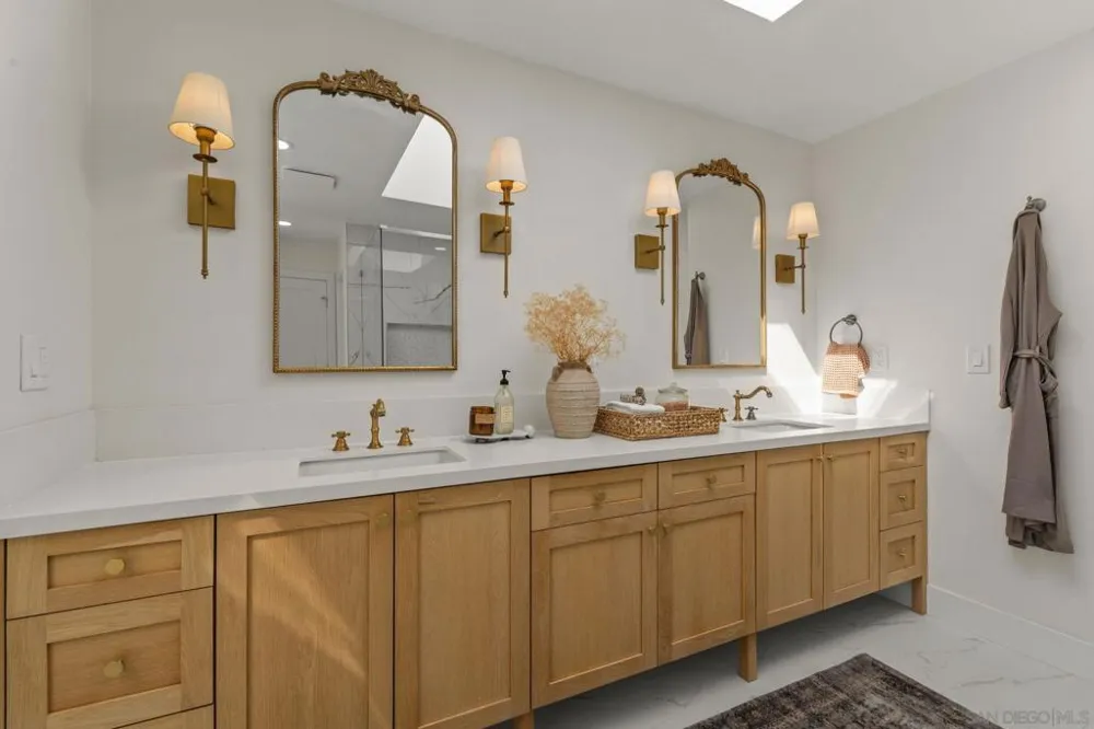 13953 Sagewood Poway, CA 92064