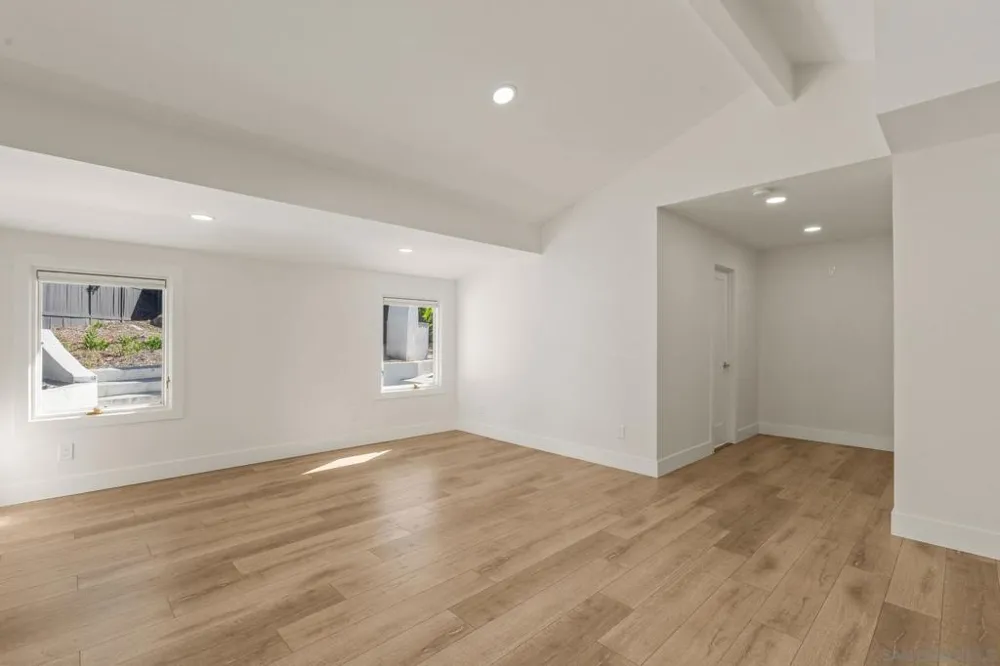 13953 Sagewood Poway, CA 92064