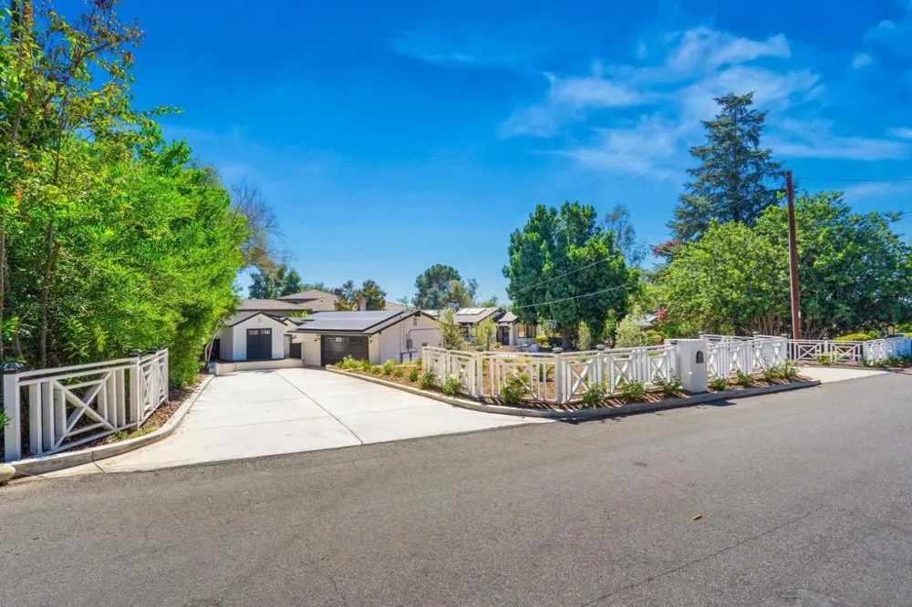13953 Sagewood Poway, CA 92064