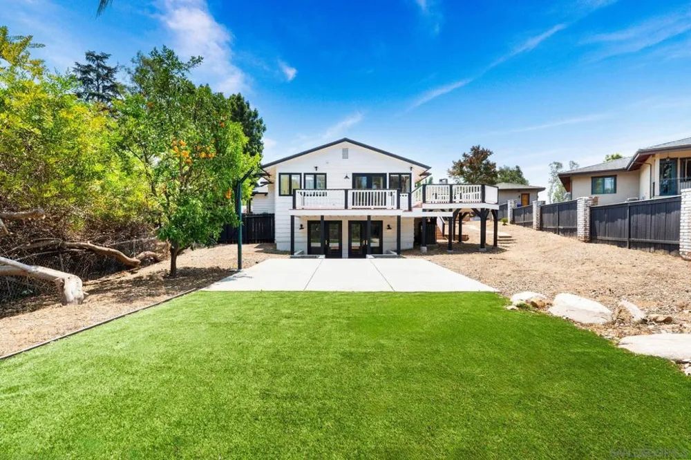 13953 Sagewood Poway, CA 92064