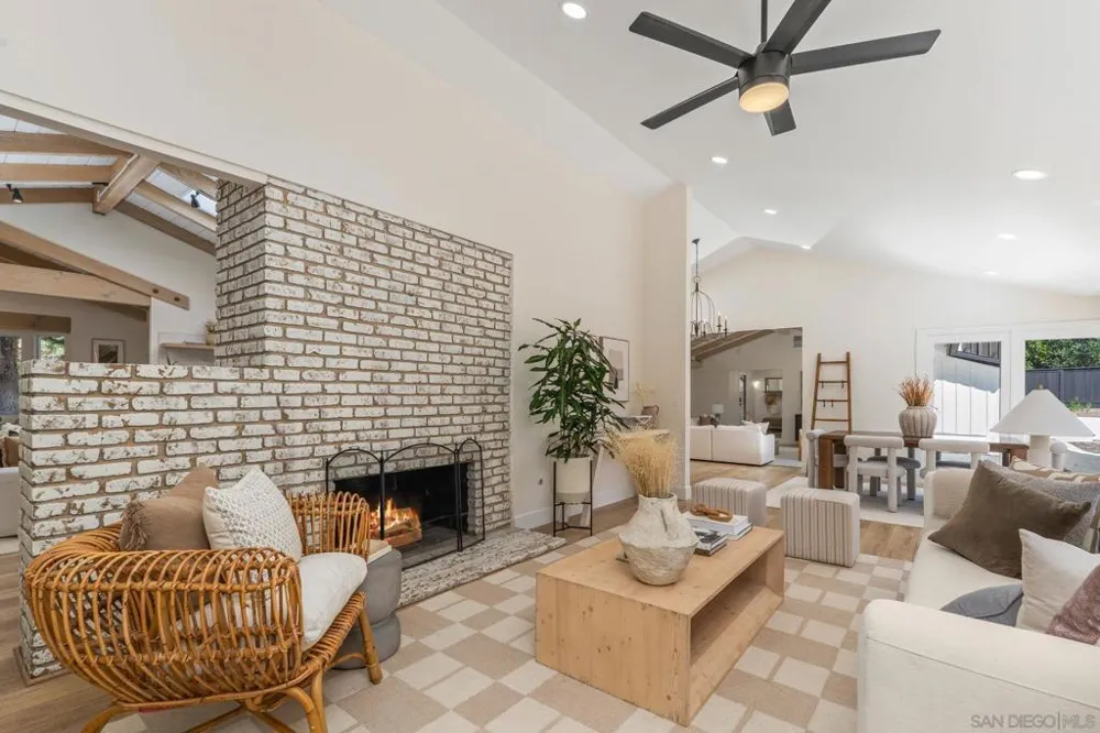 13953 Sagewood Poway, CA 92064
