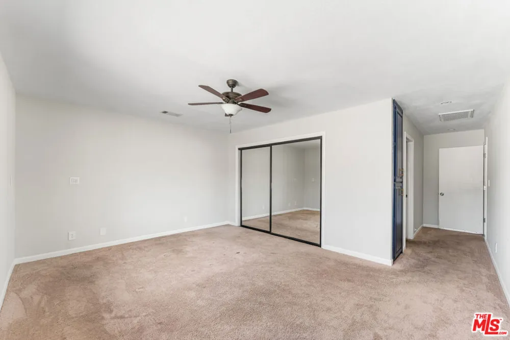 15361 Mondamon Road Apple Valley, CA 92307