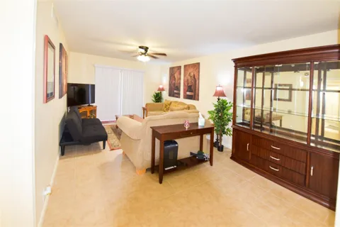 2601 Bellefontaine Street #C111