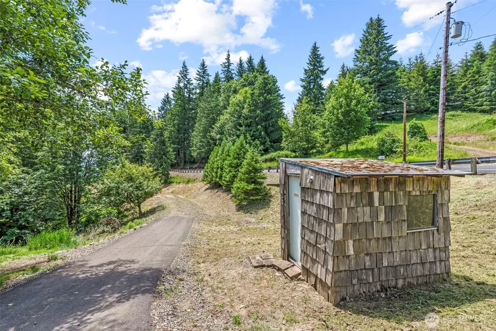 1899 Mt Pleasant Road Kelso, WA 98626