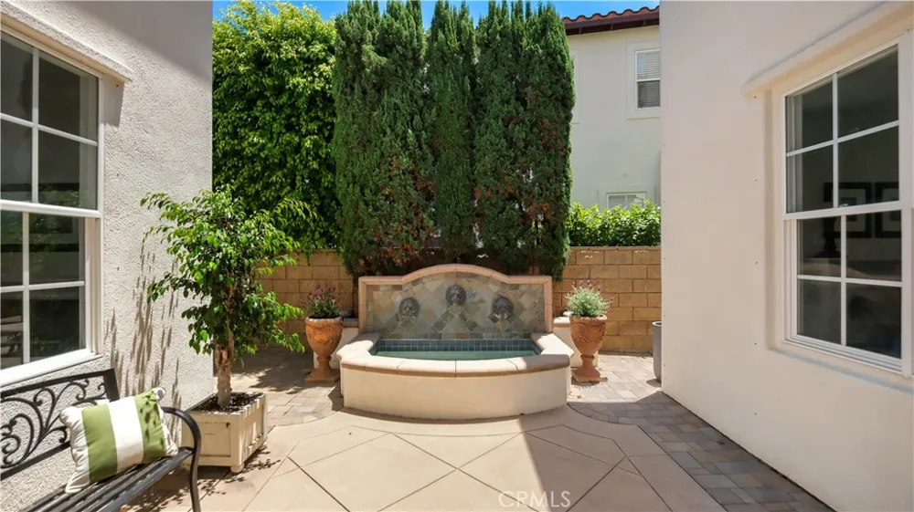 21 Fayence Newport Coast, CA 92657