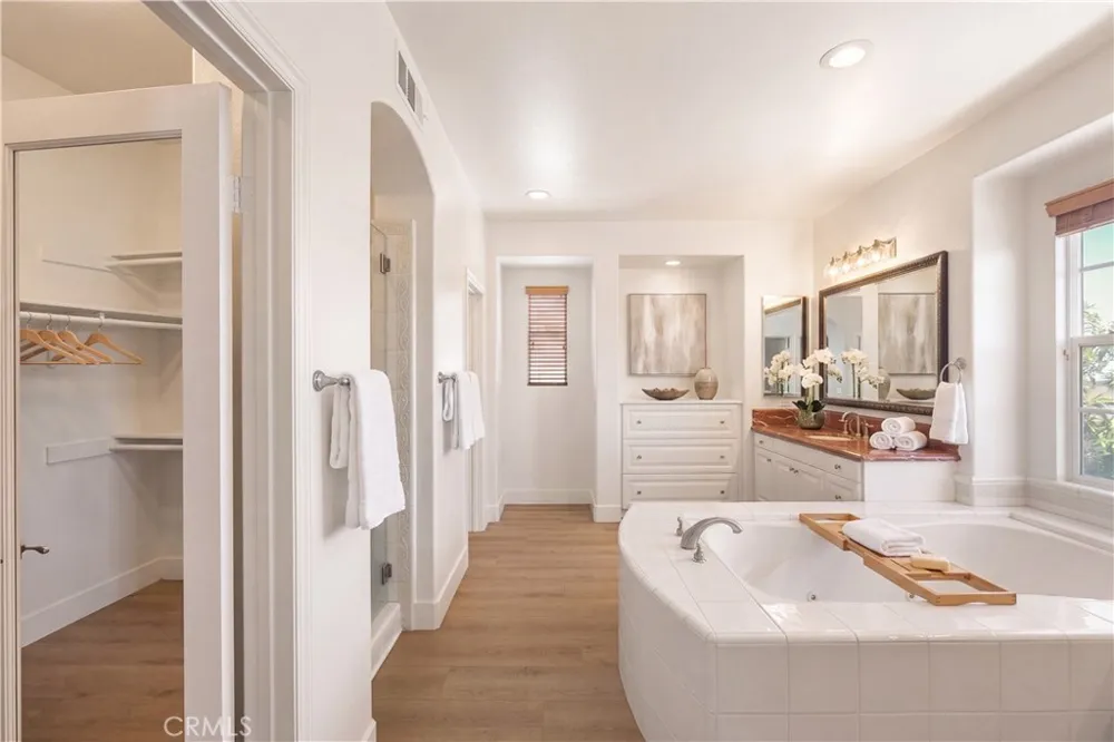 21 Fayence Newport Coast, CA 92657