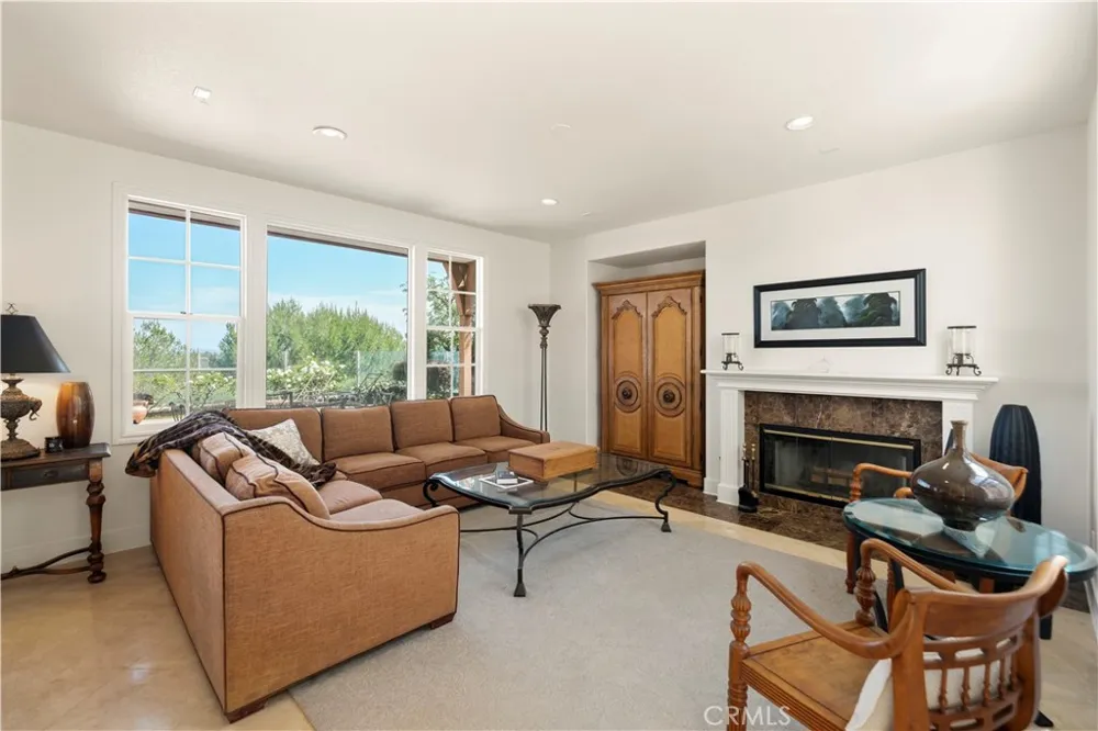 21 Fayence Newport Coast, CA 92657