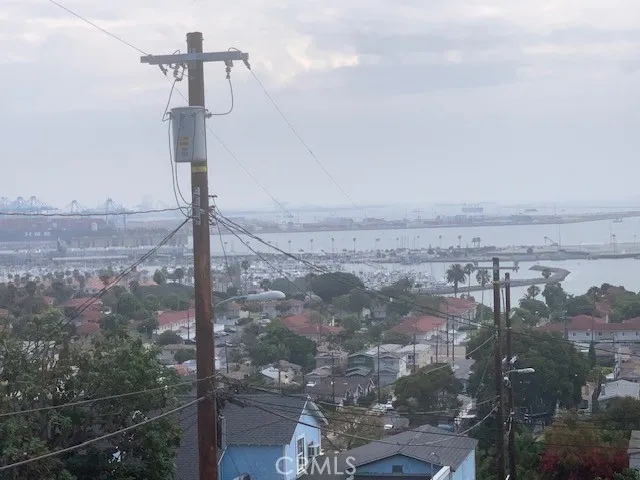 744 W 33rd San Pedro, CA 90731