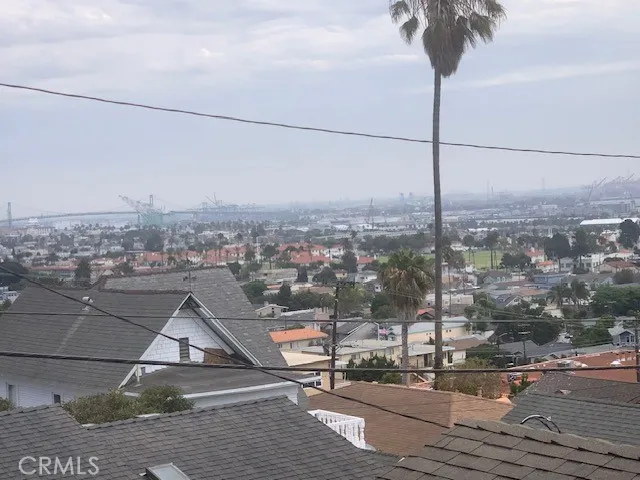 744 W 33rd San Pedro, CA 90731