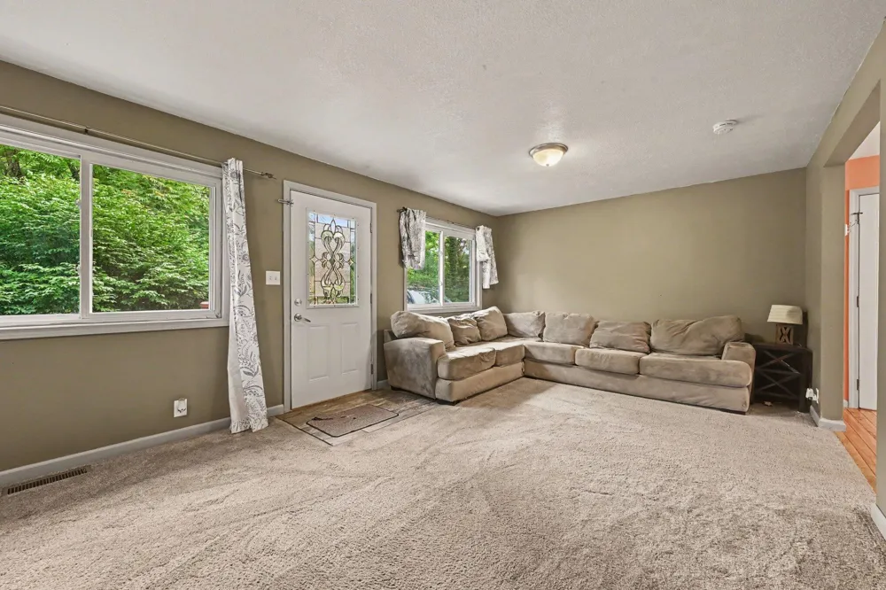 67238 Oxbow Drive Constantine, MI 49042