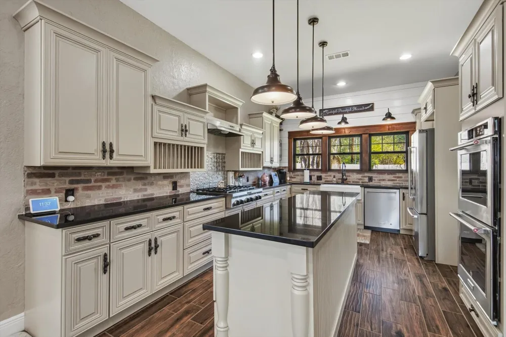 9711 Highway 150 Shepherd, TX 77371