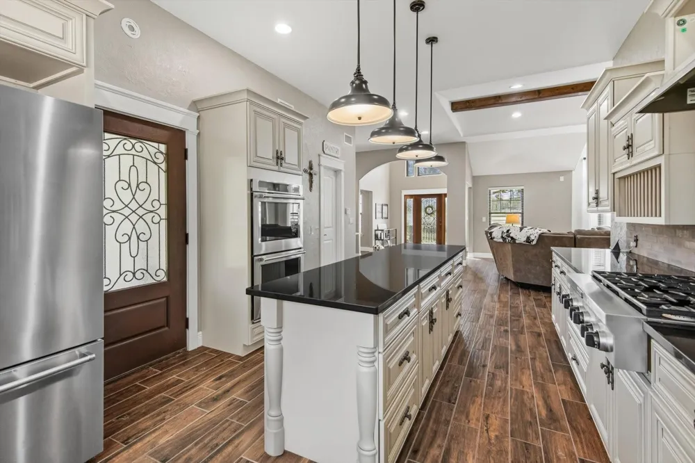 9711 Highway 150 Shepherd, TX 77371