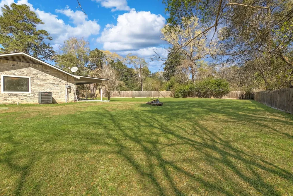 9711 Highway 150 Shepherd, TX 77371
