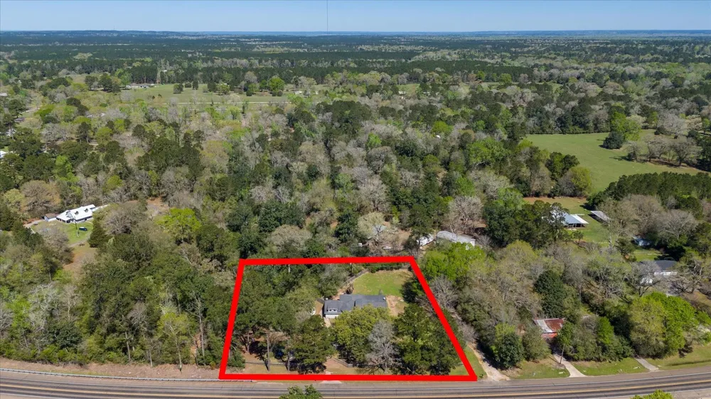 9711 Highway 150 Shepherd, TX 77371