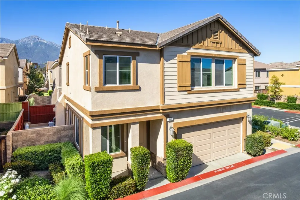 851 Christian Court Upland, CA 91784