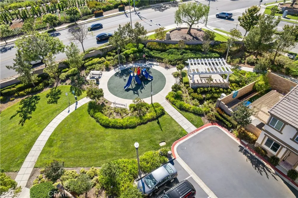 851 Christian Court Upland, CA 91784
