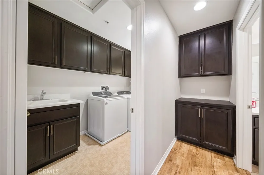 851 Christian Court Upland, CA 91784