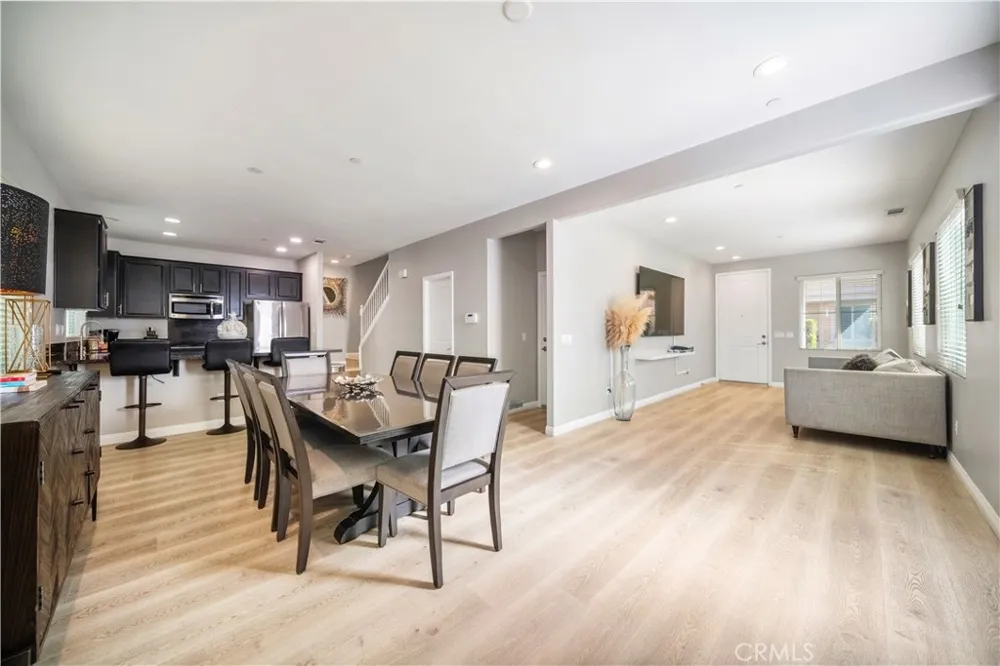 851 Christian Court Upland, CA 91784