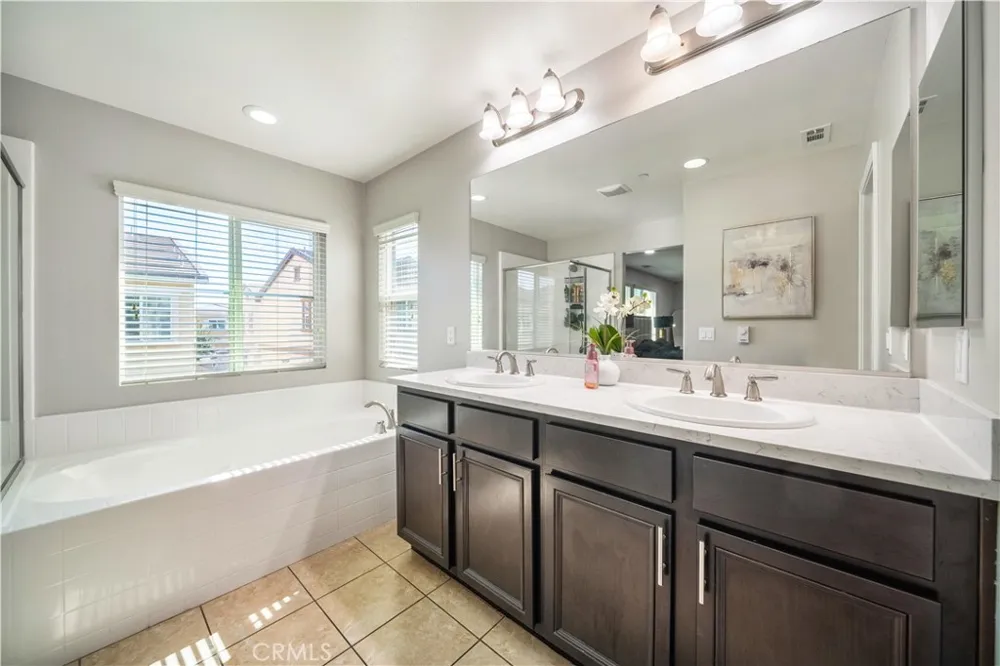 851 Christian Court Upland, CA 91784
