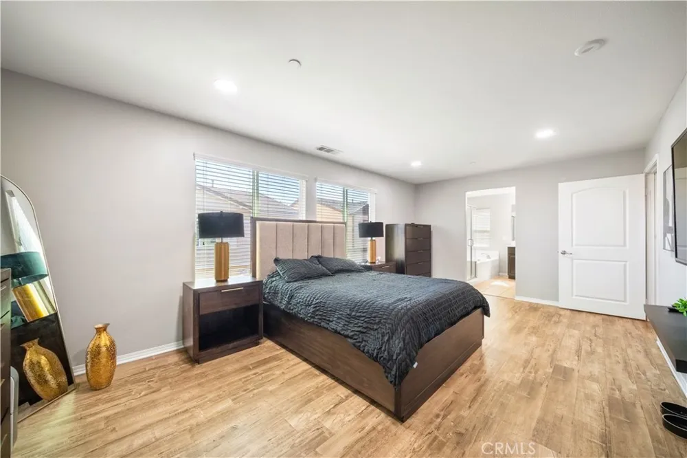 851 Christian Court Upland, CA 91784