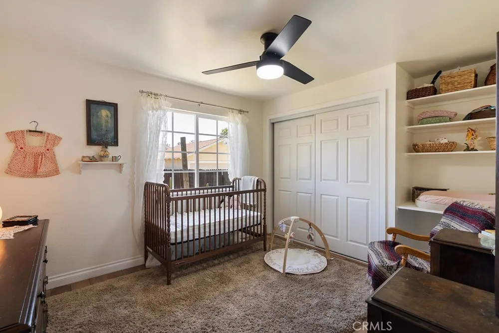 346 W Artesia Pomona, CA 91768