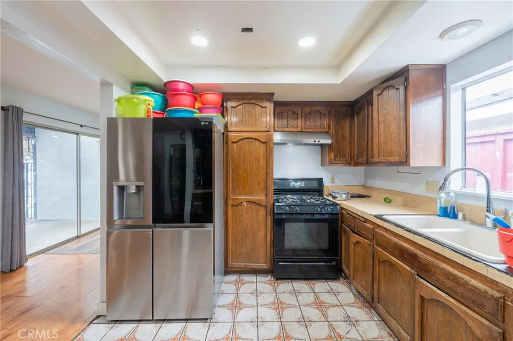 12852 Court Garden Grove, CA 92841