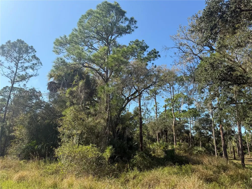 740 S LINDERO ST Clewiston, FL 33440