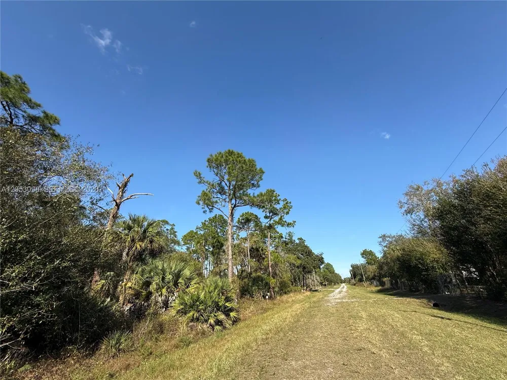 740 S LINDERO ST Clewiston, FL 33440