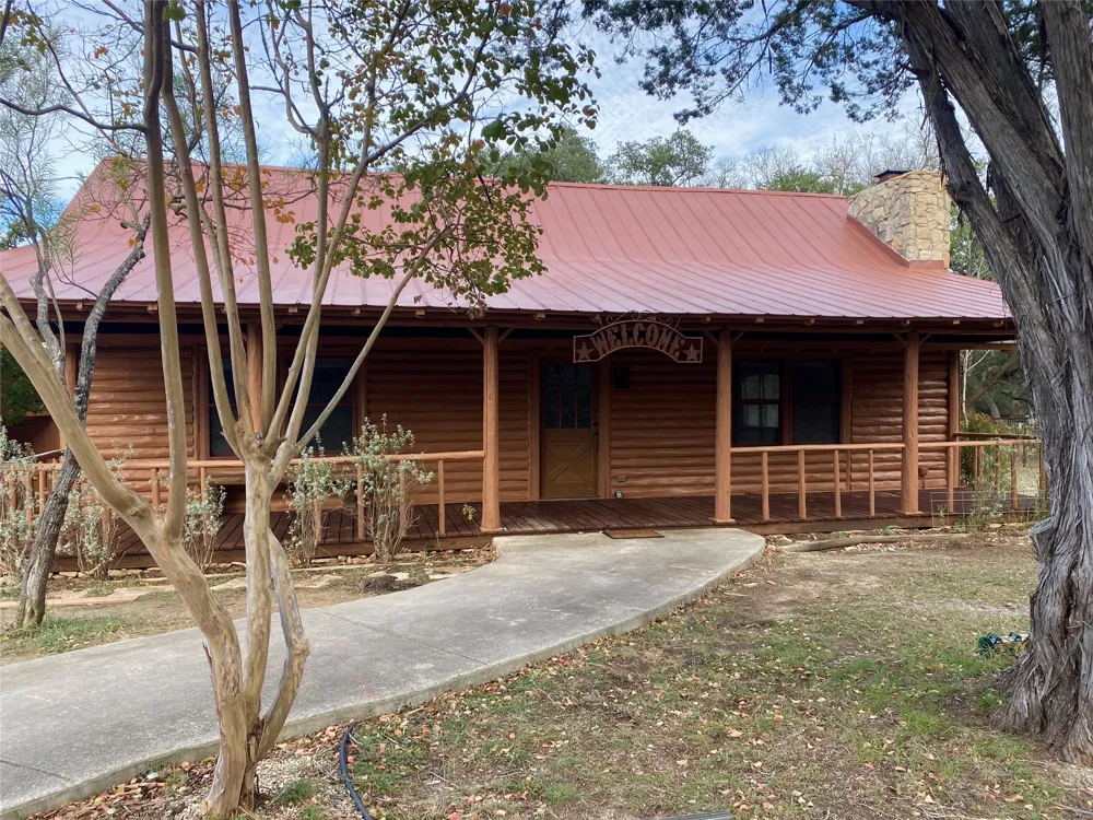 623 Appaloosa Drive Fischer, TX 78623