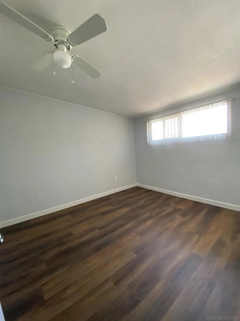 532 1st St #I El Cajon, CA 92021