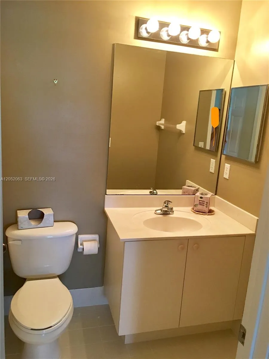 4258 Vineyard Cir Weston, FL 33332