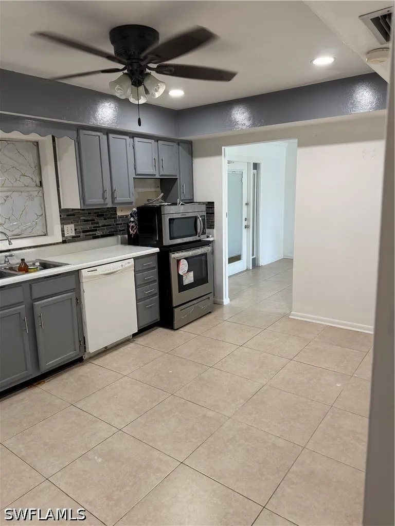 42nd Street SW Naples, FL 34116