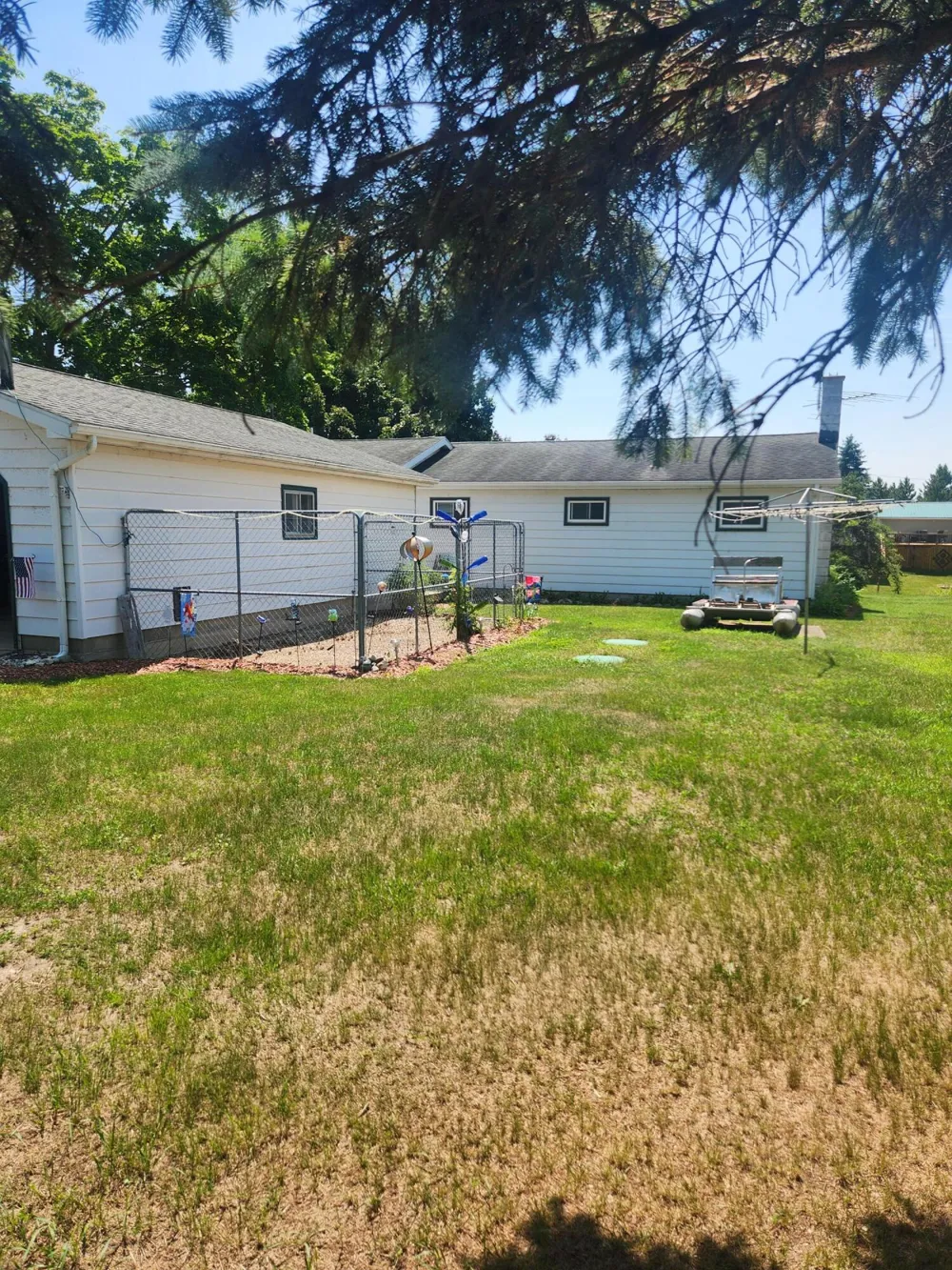 3838 Pine Trail Evergreen Township, MI 48884