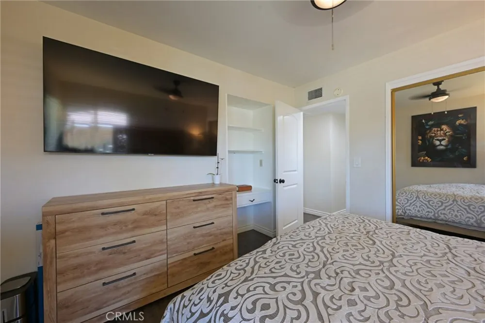512 S Shouse Covina, CA 91724