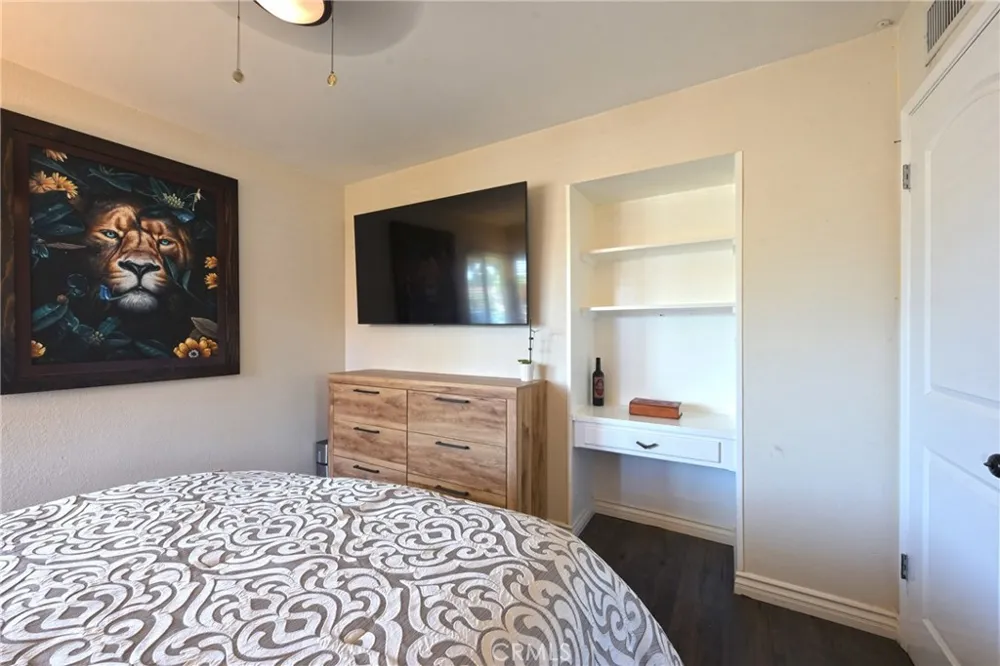 512 S Shouse Covina, CA 91724