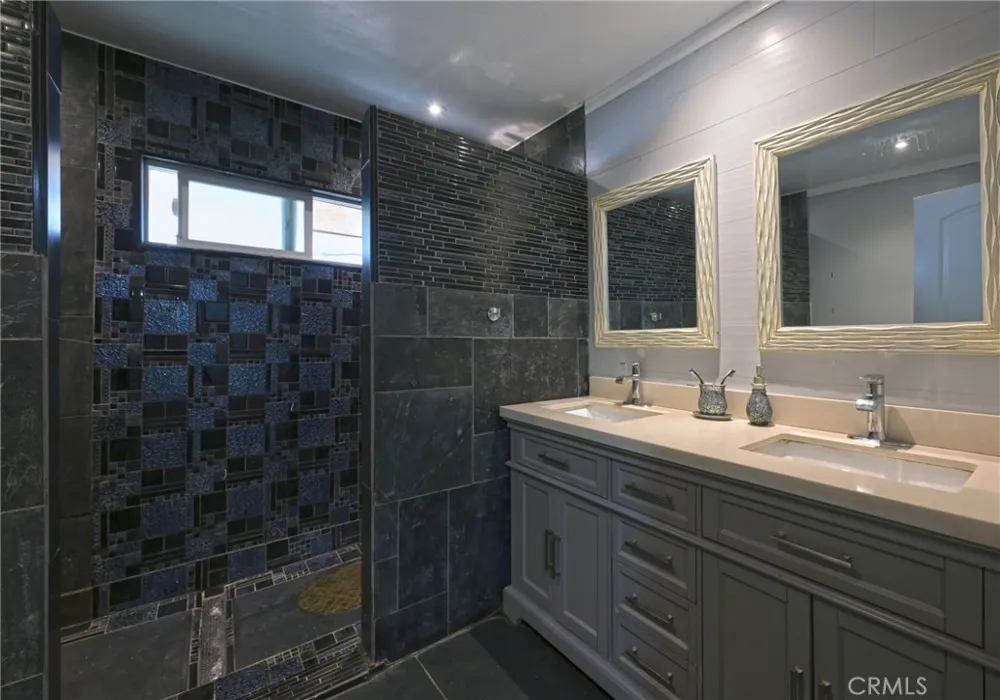 512 S Shouse Covina, CA 91724