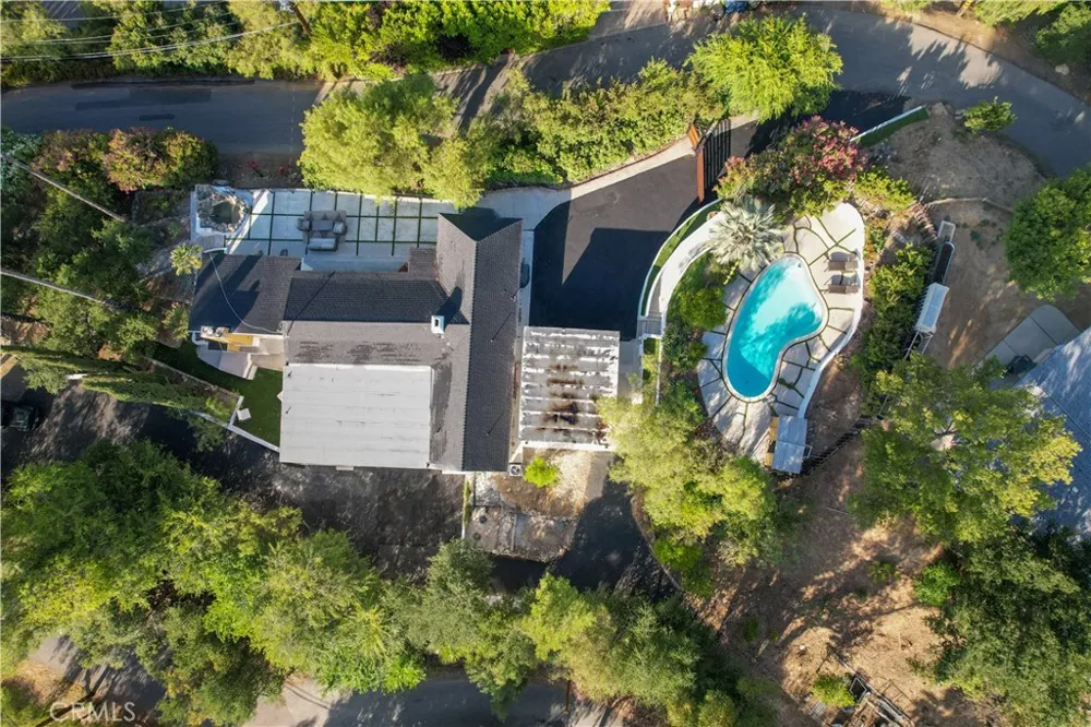 2600 Topanga Skyline Topanga, CA 90290