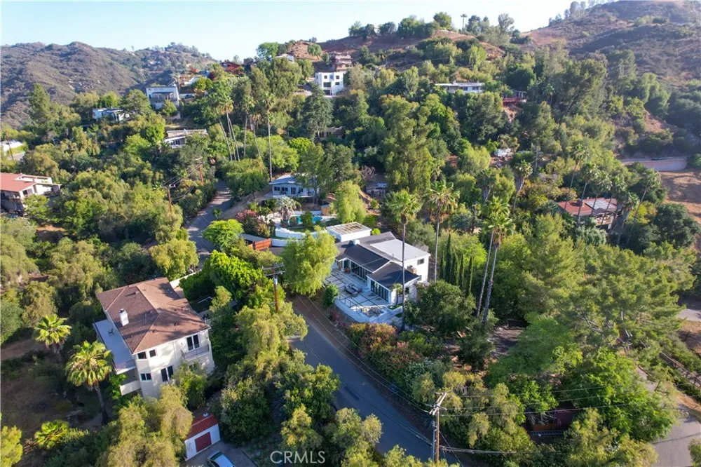 2600 Topanga Skyline Topanga, CA 90290