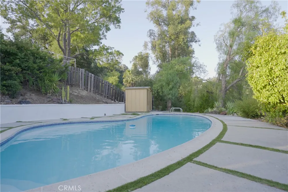 2600 Topanga Skyline Topanga, CA 90290