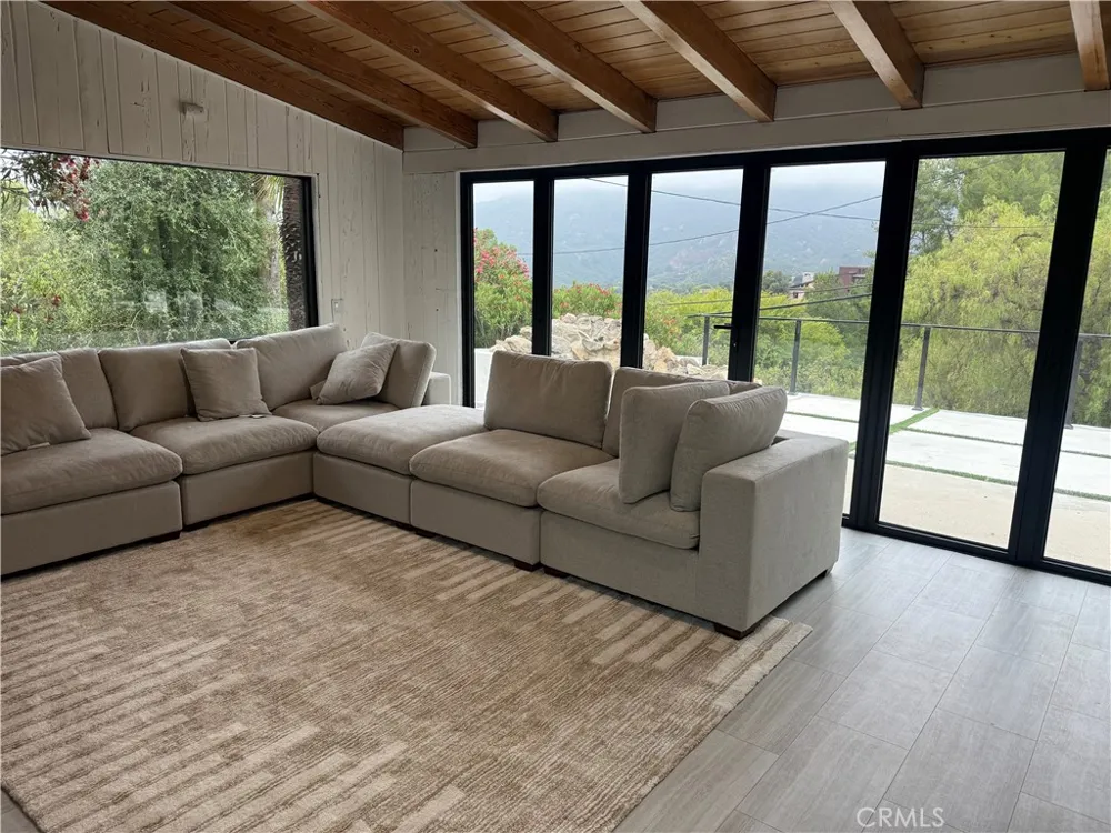 2600 Topanga Skyline Topanga, CA 90290