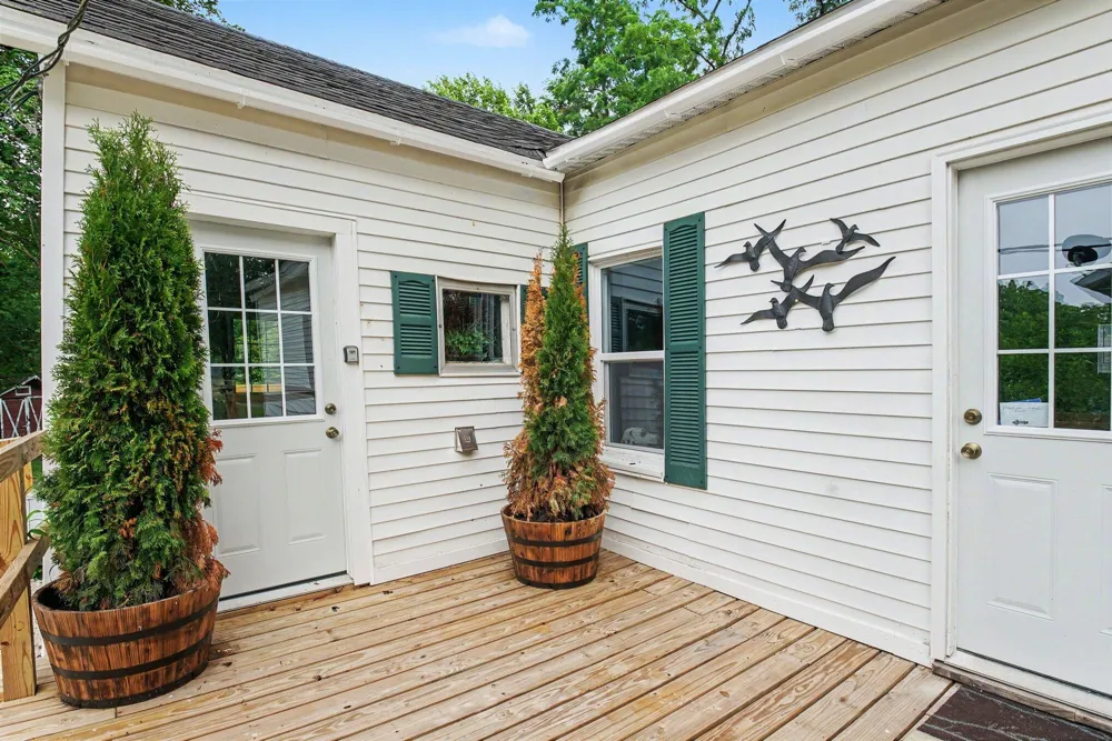 212 S Lowe Street Dowagiac, MI 49047