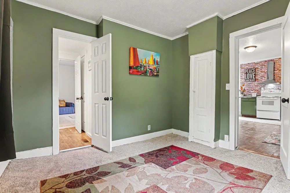 212 S Lowe Street Dowagiac, MI 49047