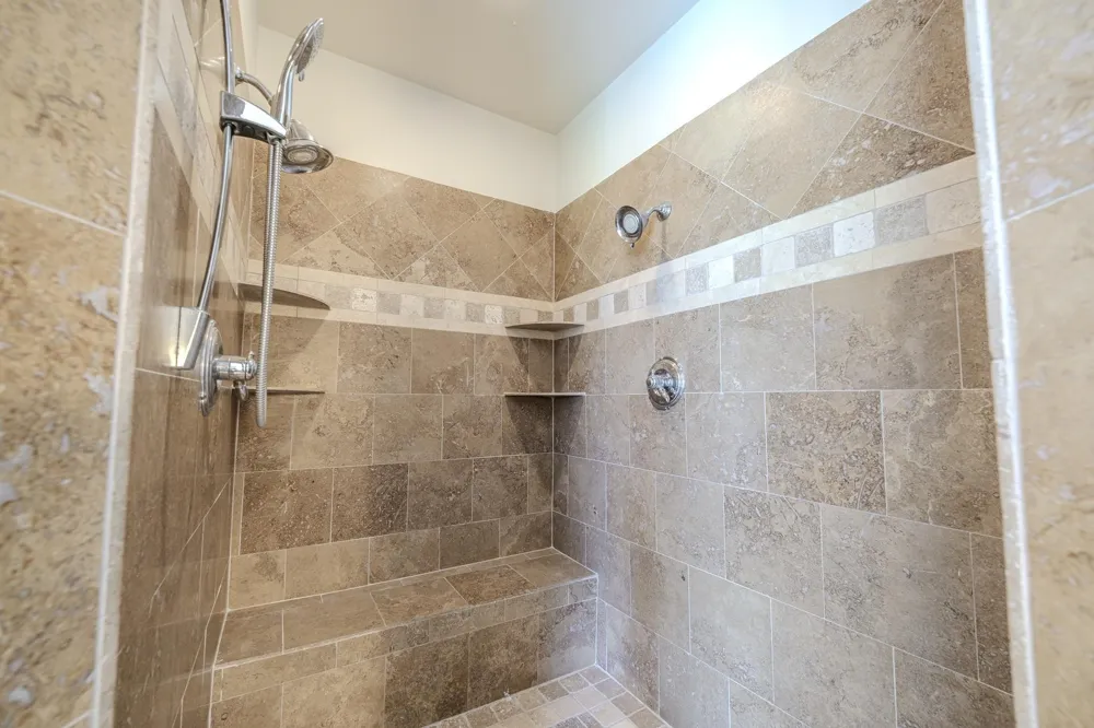 245 NELLIE LN Savannah, TN 38372